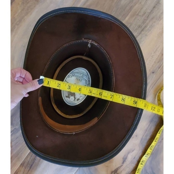 Original Aussie bush leather cowboy hat Medium Brown. Outdoors. Outback. Country - Picture 3 of 12